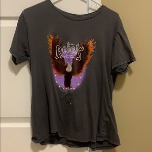 Graphic tee shirt